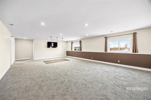 Builiding view twenty six for 1845 Kenowa, Grand Rapids, MI. 49534