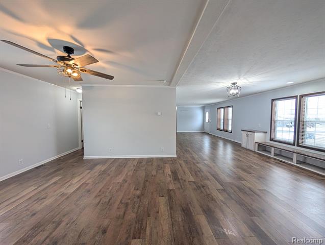 Builiding view eight for 11045 Woodland Ridge, South Lyon, MI. 48178