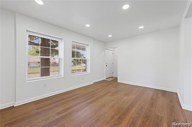 Builiding view four for 19434 Saint Aubin, Detroit, MI. 48234