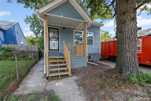 Builiding view one for 19434 Saint Aubin, Detroit, MI. 48234