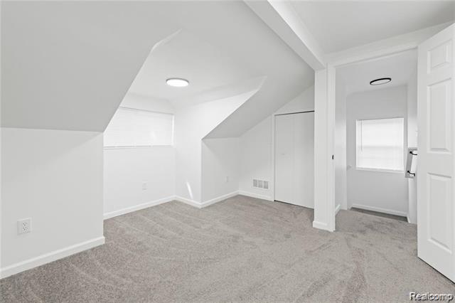 Builiding view thirteen for 19434 Saint Aubin, Detroit, MI. 48234