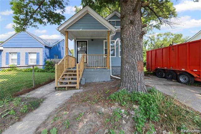 front view for 19434 Saint Aubin Street, Detroit, Mi. 48234