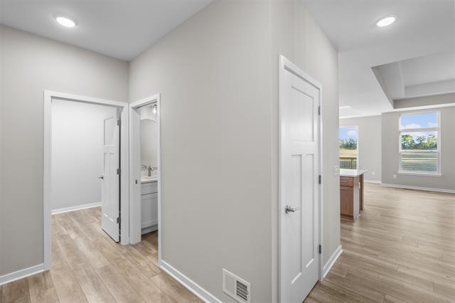 Builiding view twenty eight for 14016 Tupper Lake, Linden, MI. 48451