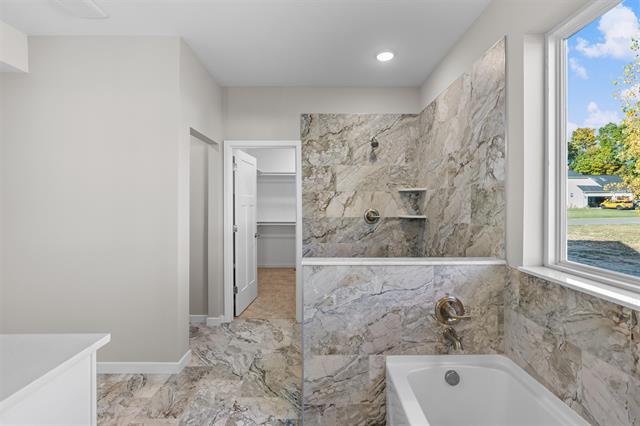 Builiding view twenty one for 14016 Tupper Lake, Linden, MI. 48451