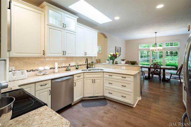 Builiding view eighteen for 186 Tiffany Ridge, Holland, MI. 49424