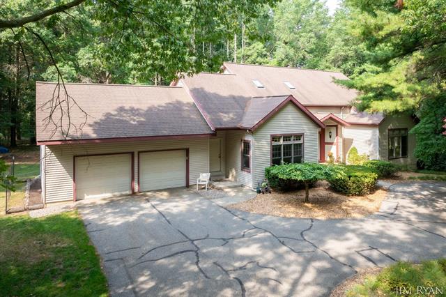 Builiding view eleven for 186 Tiffany Ridge, Holland, MI. 49424