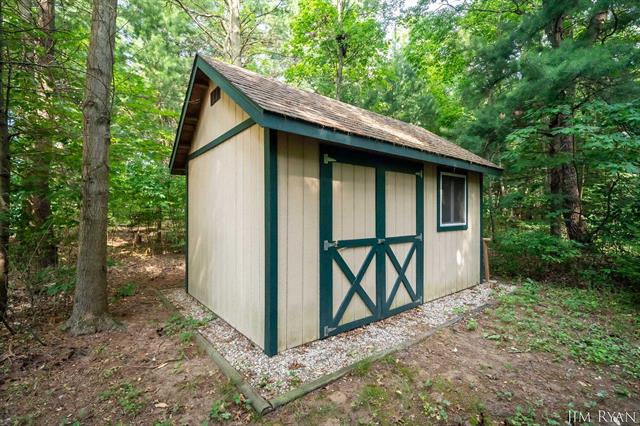 Builiding view fourteen for 186 Tiffany Ridge, Holland, MI. 49424