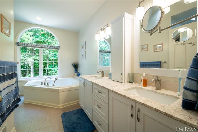 Builiding view seven for 186 Tiffany Ridge, Holland, MI. 49424