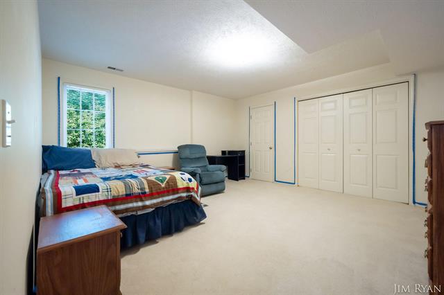 Builiding view thirty seven for 186 Tiffany Ridge, Holland, MI. 49424