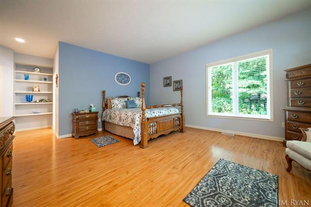 Builiding view thirty for 186 Tiffany Ridge, Holland, MI. 49424