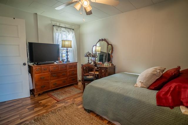 Builiding view eleven for 274 6Th, Manistee, MI. 49660