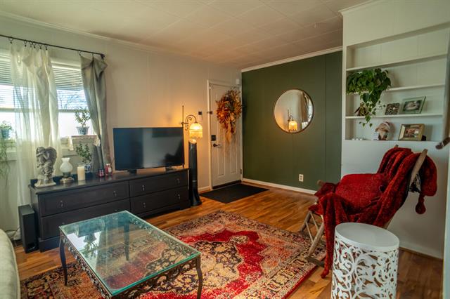 Builiding view two for 274 6Th, Manistee, MI. 49660