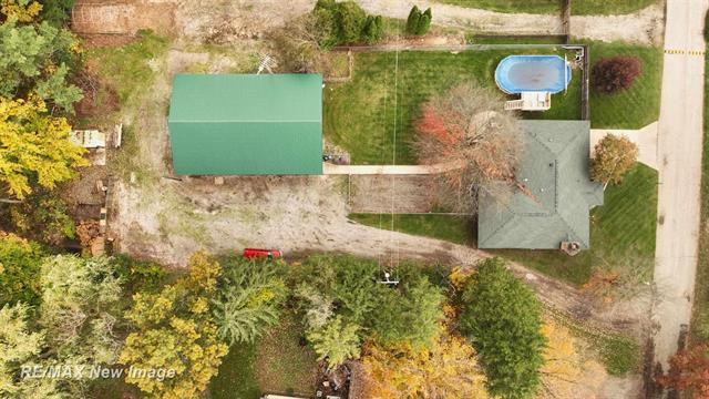 Builiding view forty for 1534 Gay, Midland, MI. 48640