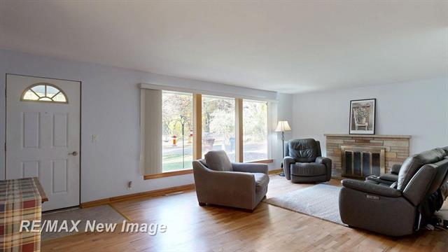 Builiding view four for 1534 Gay, Midland, MI. 48640