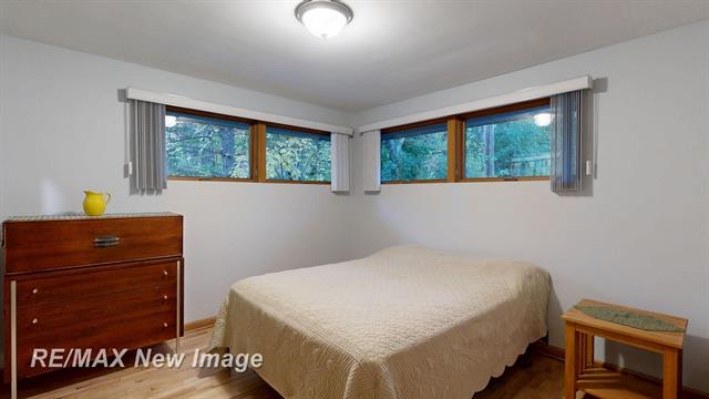 Builiding view seventeen for 1534 Gay, Midland, MI. 48640