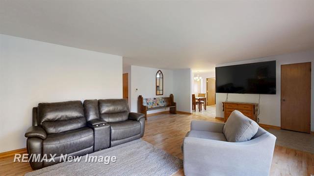 Builiding view six for 1534 Gay, Midland, MI. 48640