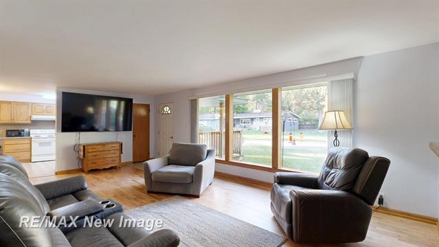 Builiding view three for 1534 Gay, Midland, MI. 48640