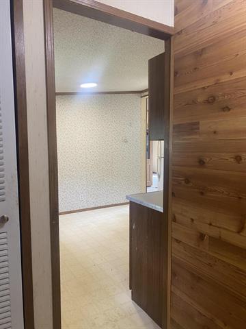 Builiding view fifteen for 1113 Euclid, Alma, MI. 48801