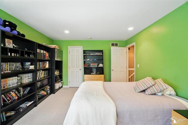 Builiding view fifty four for 510 Ave De Lafayette, Monroe, MI. 48162