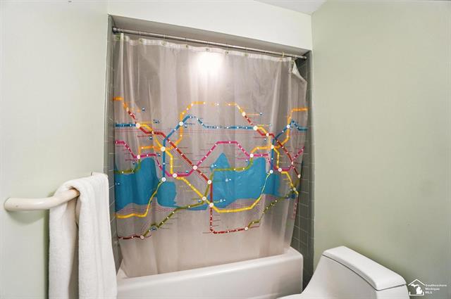 Builiding view fifty six for 510 Ave De Lafayette, Monroe, MI. 48162