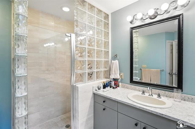 Builiding view fifty for 510 Ave De Lafayette, Monroe, MI. 48162