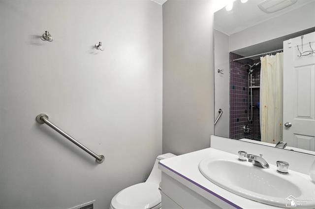 Builiding view sixty one for 510 Ave De Lafayette, Monroe, MI. 48162