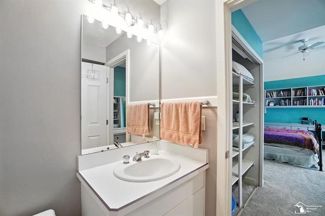 Builiding view sixty two for 510 Ave De Lafayette, Monroe, MI. 48162