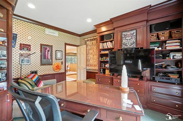 Builiding view thirty six for 510 Ave De Lafayette, Monroe, MI. 48162