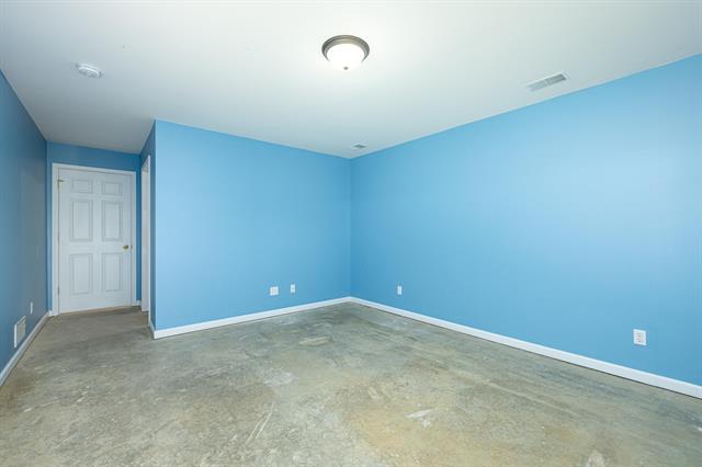 Builiding view fifty for 10151 Hitchingham, Milan, MI. 48160