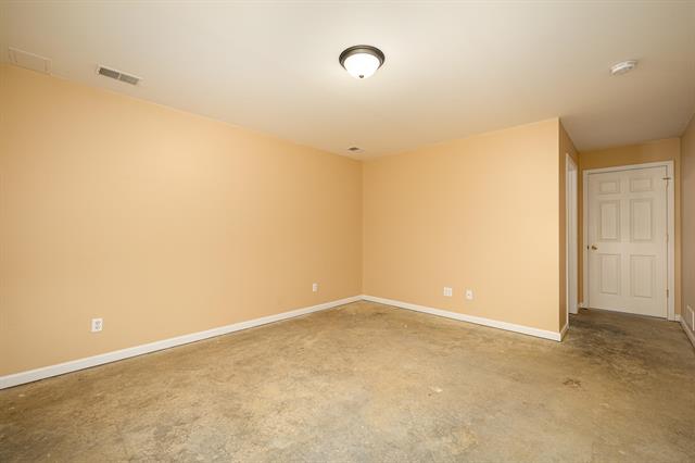 Builiding view forty seven for 10151 Hitchingham, Milan, MI. 48160