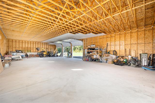 Builiding view sixty five for 10151 Hitchingham, Milan, MI. 48160