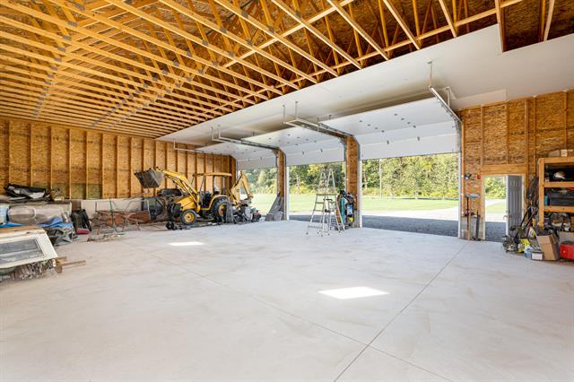 Builiding view sixty four for 10151 Hitchingham, Milan, MI. 48160