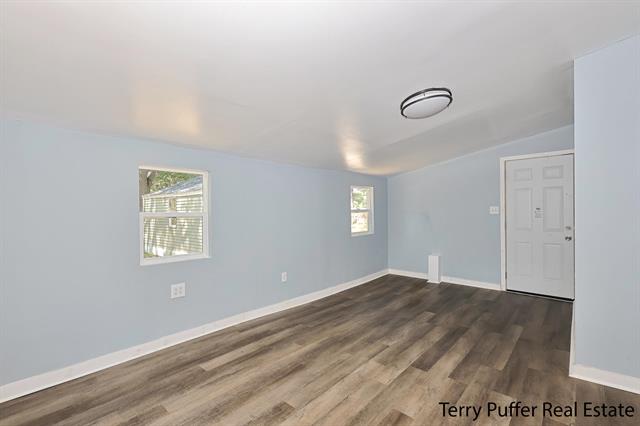 Builiding view six for 2657 Roberts, Muskegon, MI. 49444