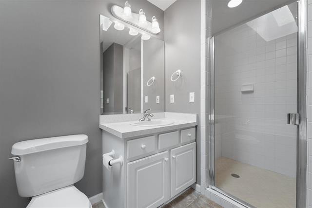 Builiding view nineteen for 2911 Crown, Traverse City, MI. 49684