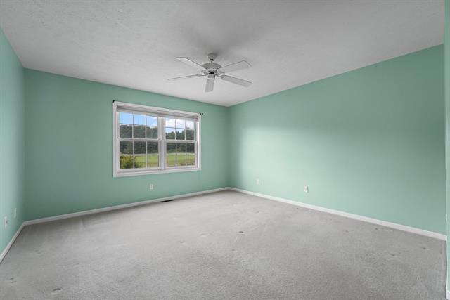 Builiding view sixteen for 2911 Crown, Traverse City, MI. 49684