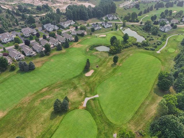 Builiding view thirty five for 2911 Crown, Traverse City, MI. 49684