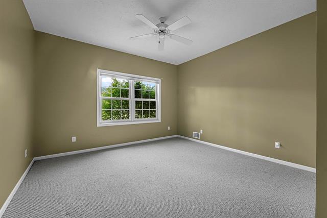 Builiding view twenty seven for 2911 Crown, Traverse City, MI. 49684