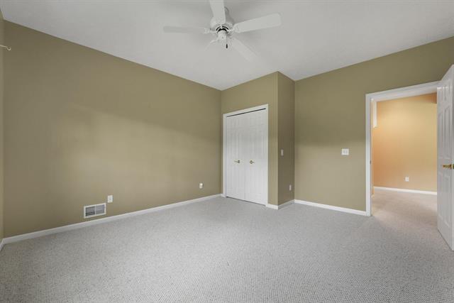 Builiding view twenty six for 2911 Crown, Traverse City, MI. 49684