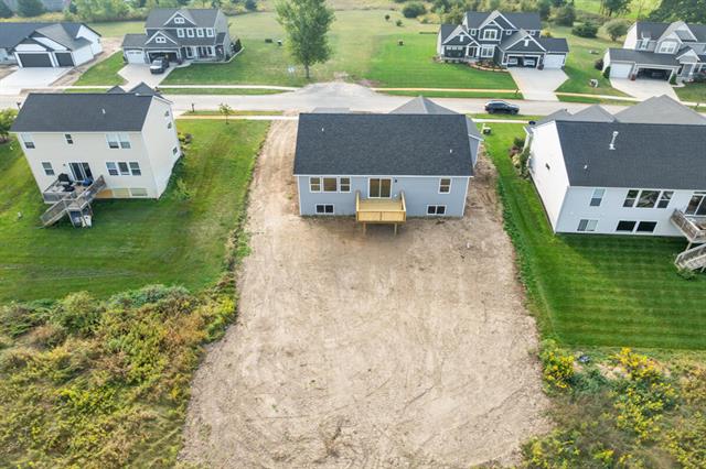 Builiding view twenty eight for 9237 Shimano, Portland, MI. 48875