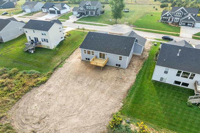 Builiding view twenty seven for 9237 Shimano, Portland, MI. 48875