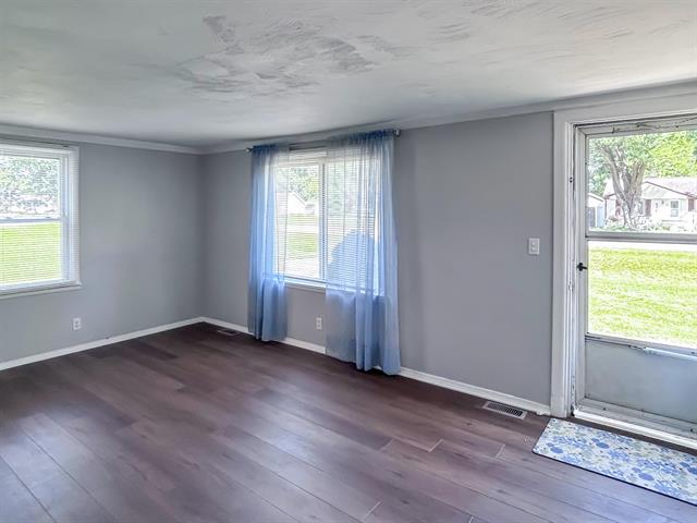 Builiding view four for 4140 Risedorph, Burton, MI. 48509