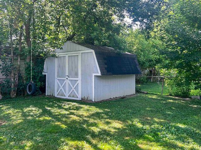 Builiding view thirteen for 4140 Risedorph, Burton, MI. 48509