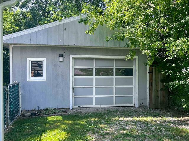 Builiding view twelve for 4140 Risedorph, Burton, MI. 48509