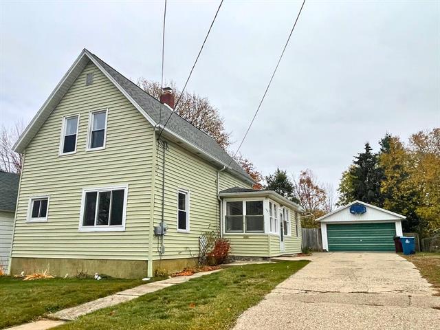 front view for 159 Jackson Street, Manistee, Mi. 49660