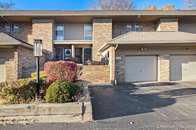 Builiding view nineteen for 1226 Saint Aubin Place, Detroit, MI. 48207