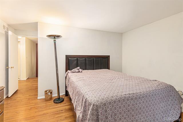 Builiding view twelve for 1226 Saint Aubin Place, Detroit, MI. 48207