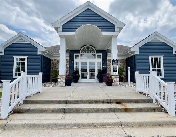 Builiding view forty nine for 5906 Trillium Hills, Rockford, MI. 49341