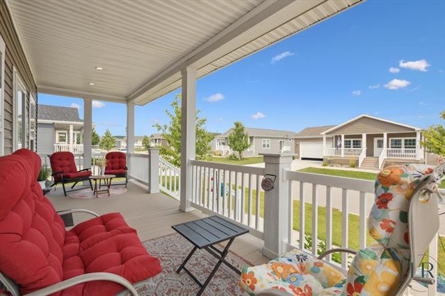 Builiding view seven for 5906 Trillium Hills, Rockford, MI. 49341