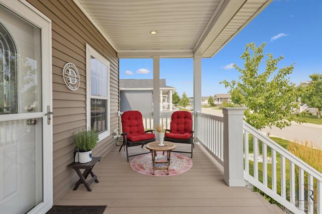 Builiding view six for 5906 Trillium Hills, Rockford, MI. 49341