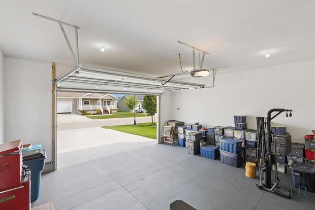 Builiding view thirty nine for 5906 Trillium Hills, Rockford, MI. 49341